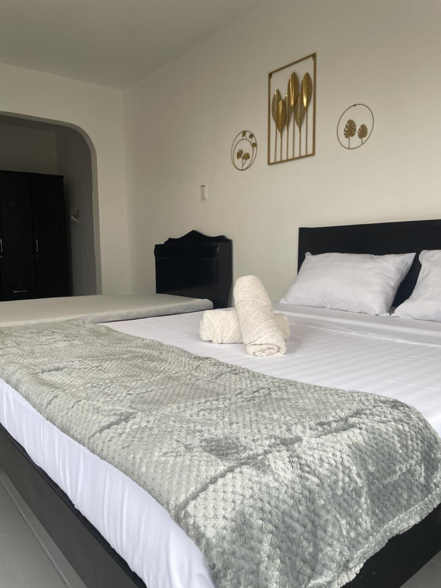 Hotel Sisters Inn Moalboal Luaran gambar
