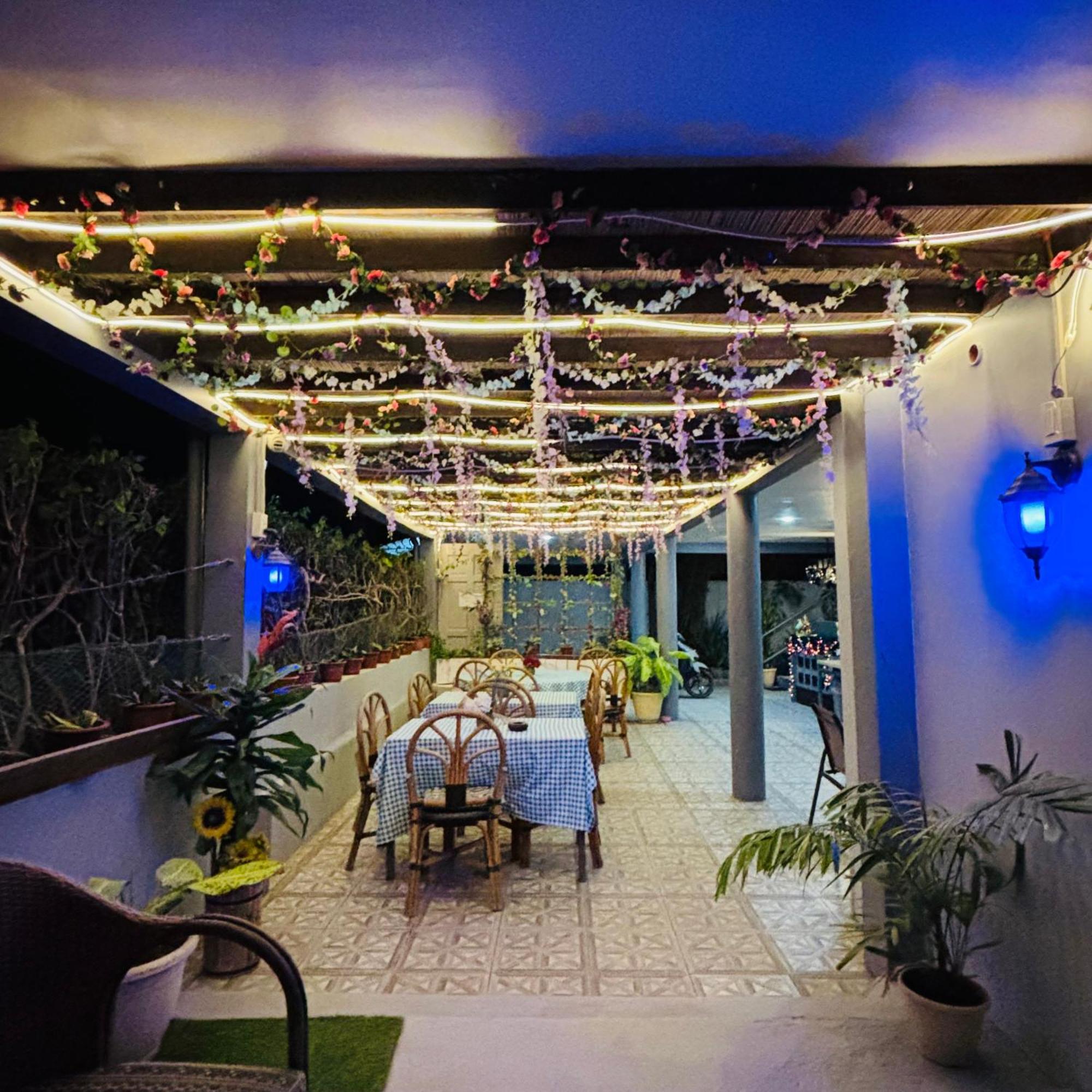 Hotel Sisters Inn Moalboal Luaran gambar